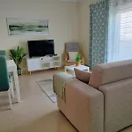 Olive Tree Penthouse 塔维拉