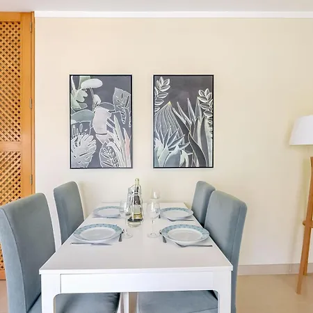 Olive Tree Penthouse Apartamento *