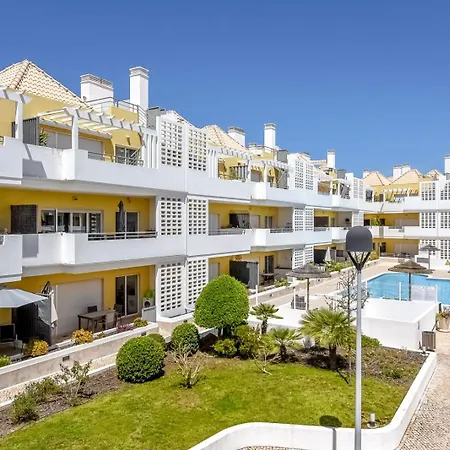 Olive Tree Penthouse Apartamento *