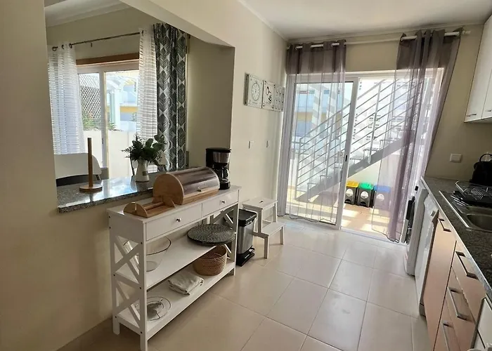 Διαμέρισμα Olive Tree Penthouse Ταβίρα