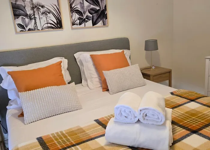 Olive Tree Penthouse Διαμέρισμα *